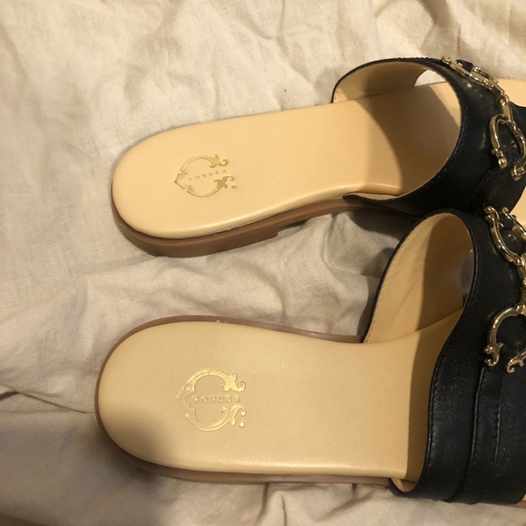 C-Wonder OG || Annabelle Leather Sandals || Size 9 - Picture 4 of 4